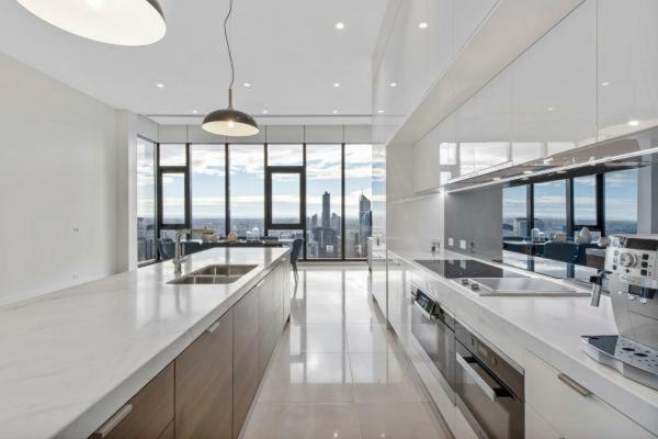 Experience Platinum Hotel Apartments Melburne Exterior foto