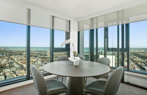 Experience Platinum Hotel Apartments Melburne Exterior foto
